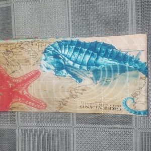 NEW Seahorse Beach Design Table Runner Size 94 x 13